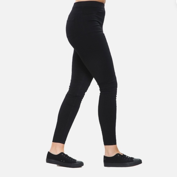 Volcom Woman Stretch Black Skinny Jeguar Jegging Size 9 - Picture 1 of 13